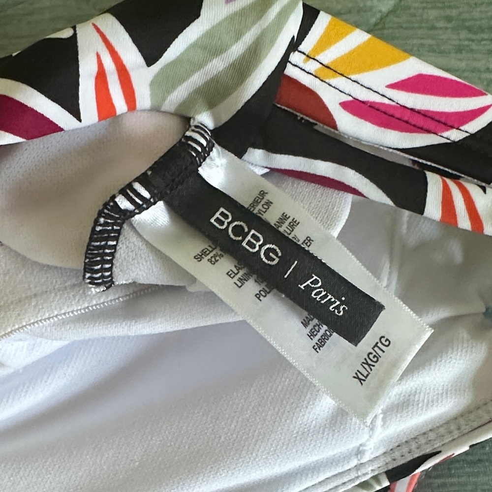 BCBG Kids Colorful Leaf Pattern Shorts
